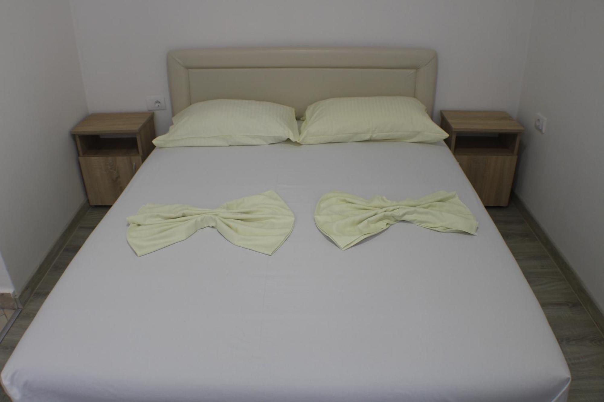 Gjinaj Apartments Улцинь Номер фото