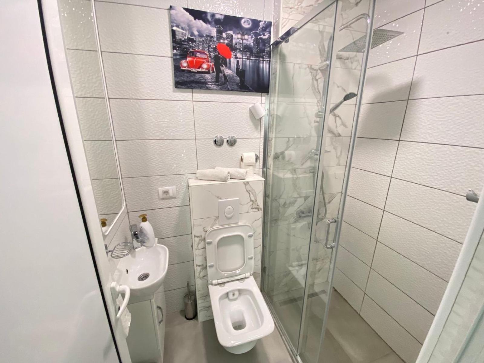 Gjinaj Apartments Улцинь Экстерьер фото