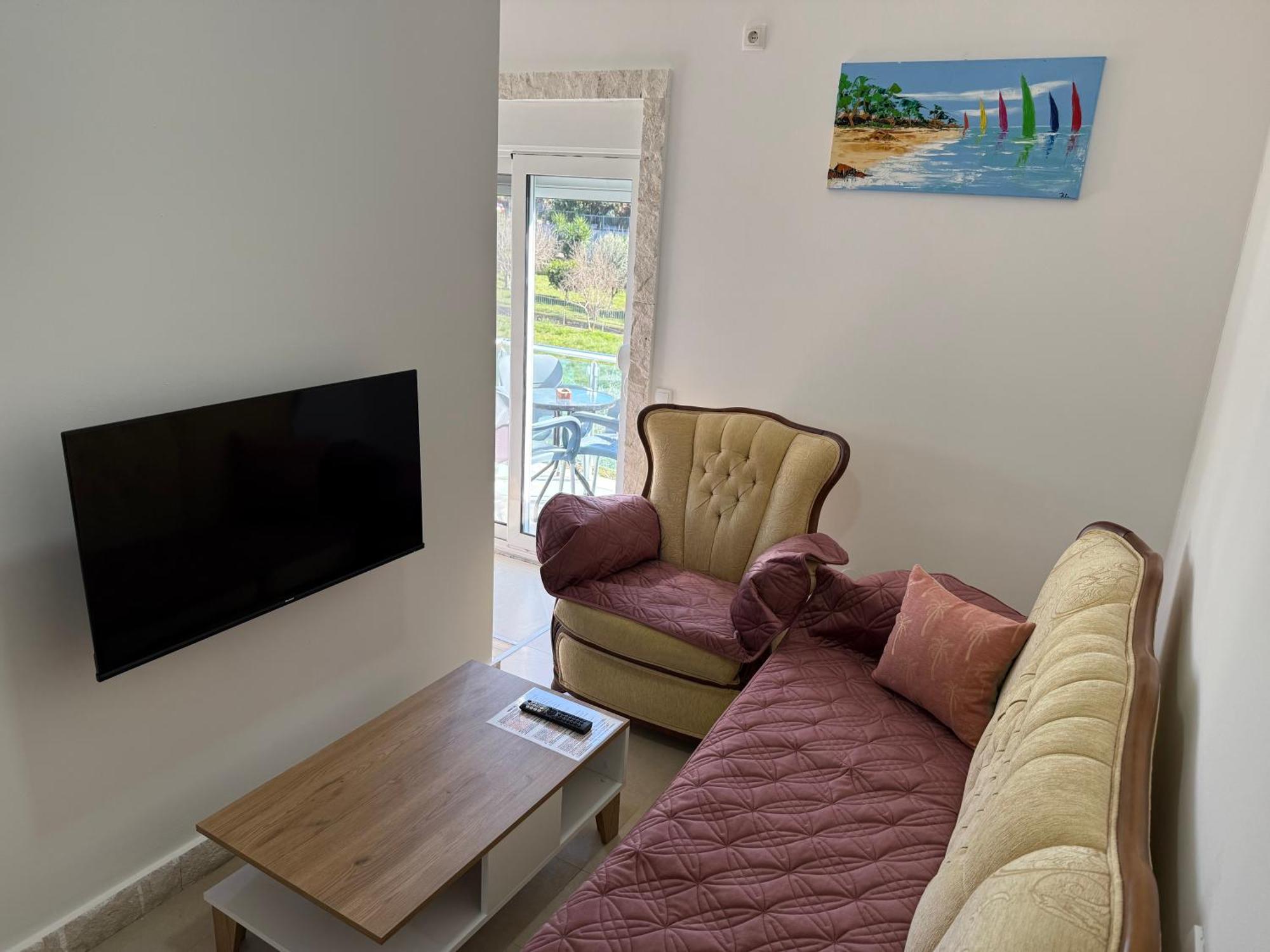 Gjinaj Apartments Улцинь Экстерьер фото