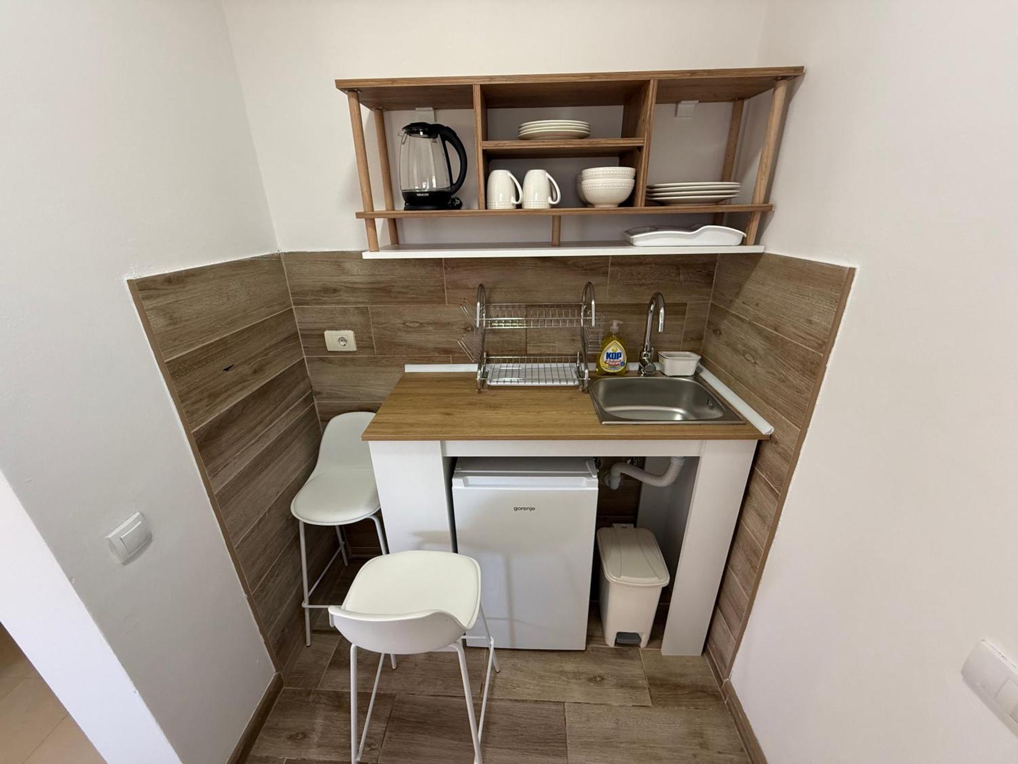 Gjinaj Apartments Улцинь Экстерьер фото