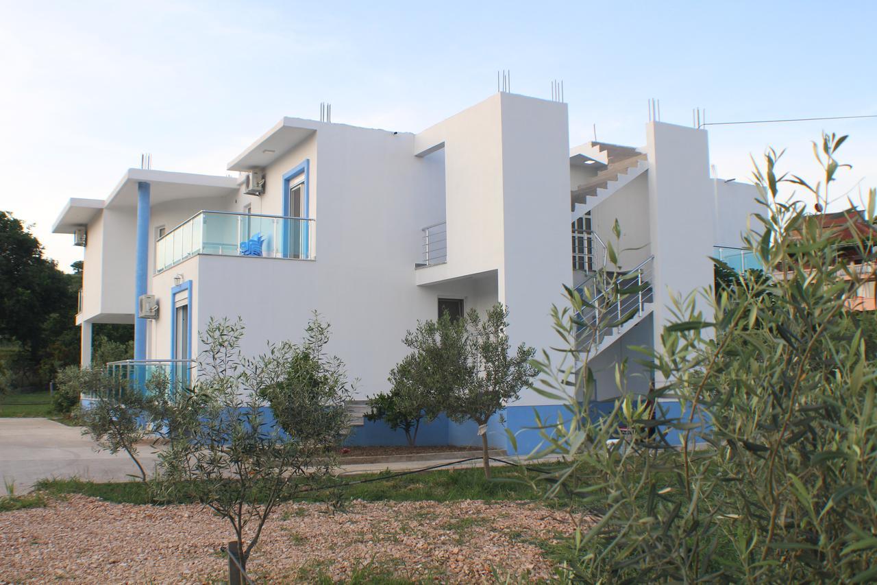 Gjinaj Apartments Улцинь Экстерьер фото
